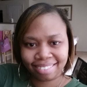 Meet your Posher, Sharyn